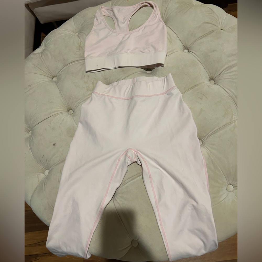 Women's Pink Sports Bra and Leggings Set